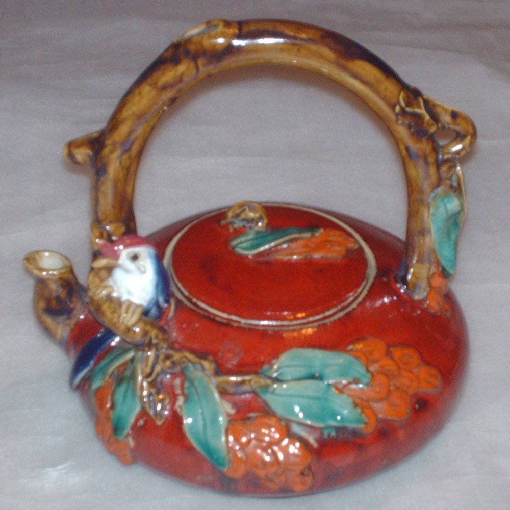 Vintage Bella casa by Ganz bird majolica like teapot w/ handle
